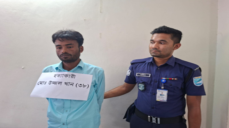 বিয়ের জন্য চাপ দেয়ায় মা ও মেয়েকে হত্যার পর মাটিচাপ...