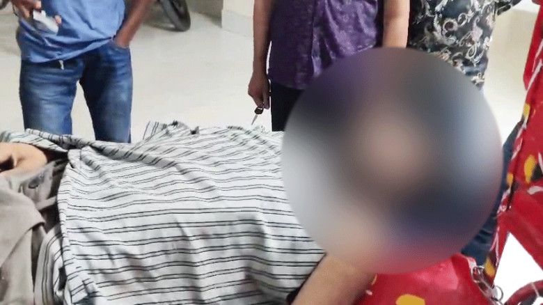 ভ্যান চুরির অভিযোগে যুবককে পিটিয়ে  হত্যা...