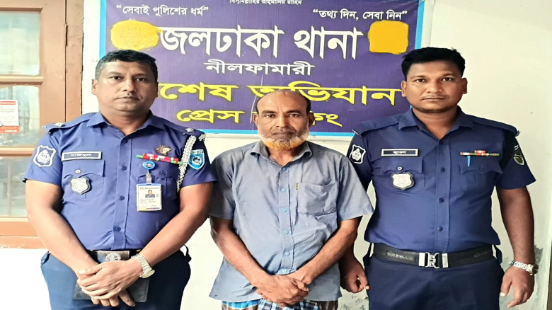 জলঢাকায় রিমান্ডে থাকা চোরের তথ্য মতে ৩২ টি মোটরসাই...