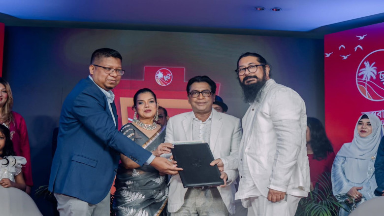পডকাস্ট শো 'ছুটির গল্প ' শুভেচ্ছা দুত হলেন জনপ্রিয়...