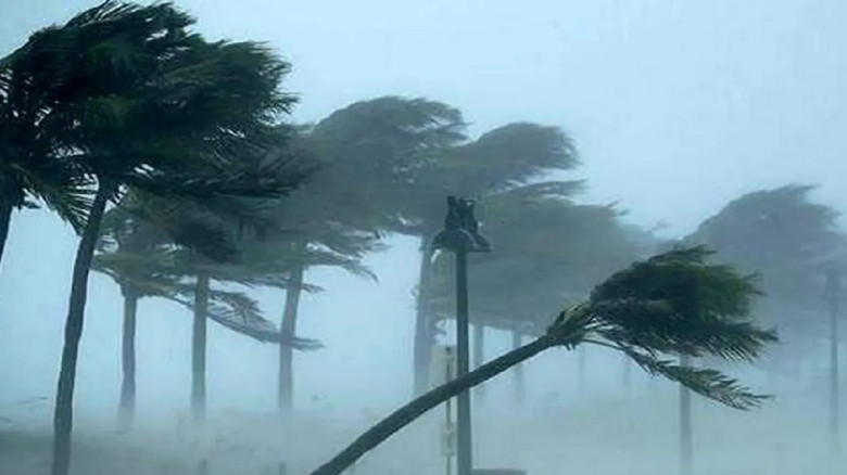 ৫ অঞ্চলে ৬০ কিমি বেগে ঝড়ের আশঙ্কা...