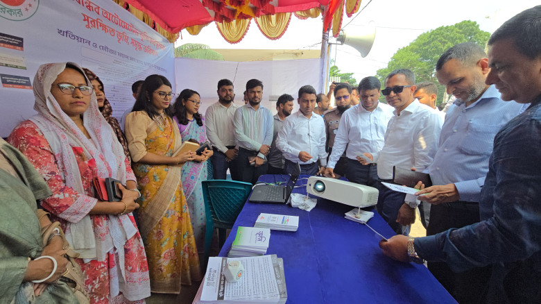 ফরিদপুরে ভূমিসেবা মেলায় পাওয়া যাচ্ছে তাৎক্ষণিক সেব...