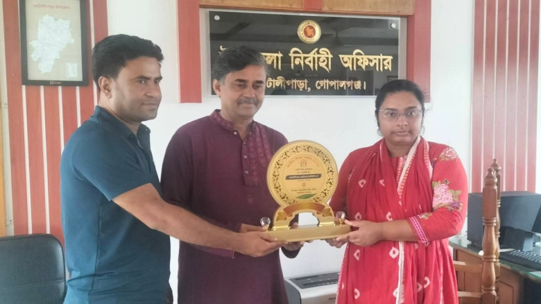 জাতীয় শিক্ষা সপ্তাহ-২০২৬ এ কোটালীপাড়ায় ত্রিমুখী গৌ...