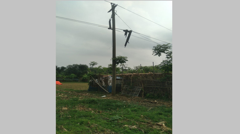 আলমডাঙ্গায় তিনদিন ধরে বিদ্যুৎহীন বহু এলাকা, চরম দু...