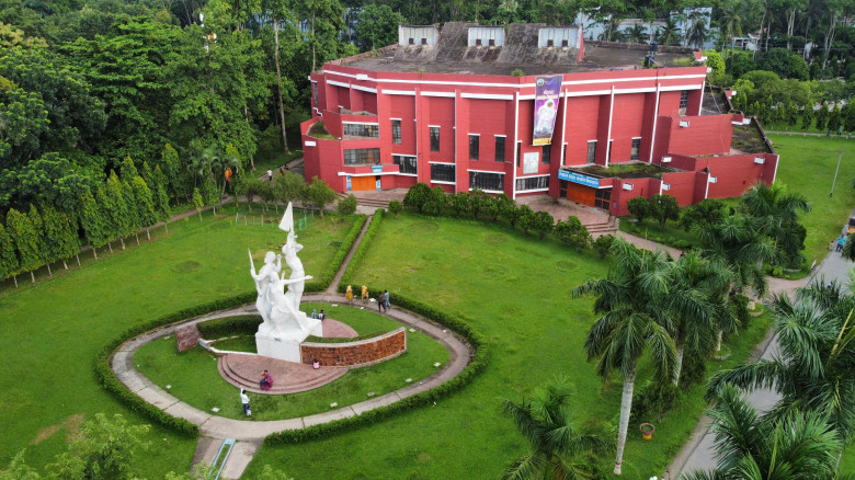 বাকৃবিতে ঈদুল আযহার ছুটি ১০ দিন, হল বন্ধ ২৪মে থেকে...