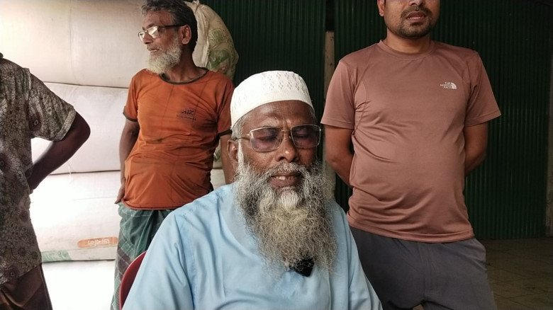 নেছারাবাদে ওয়ার্ড বিএনপির সভাপতির বিরুদ্ধে রাতের আ...