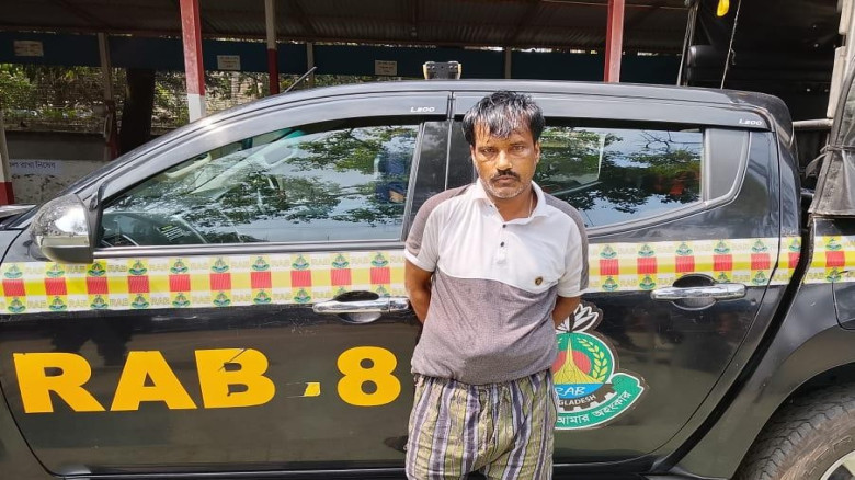 র‌্যাব-৮ এর অভিযানে হত্যা মামলার আসামী আটক...