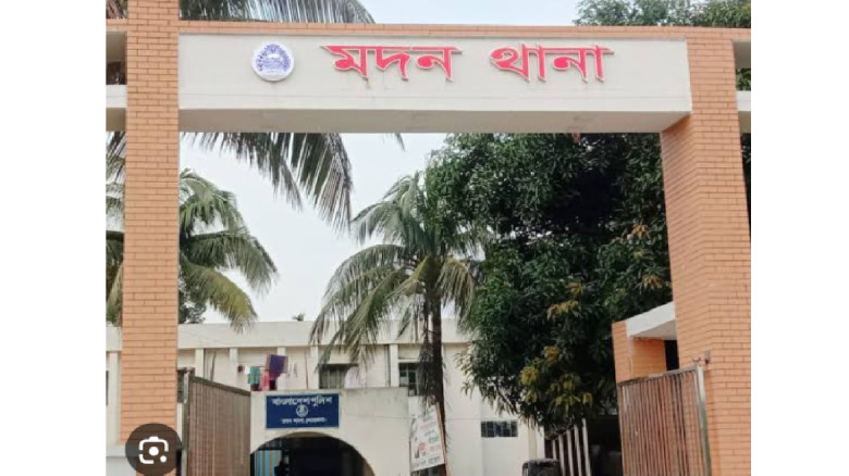 পরীক্ষা দিয়ে ফেরার পথে এসএসসি দুই শিক্ষার্থীকে পিট...