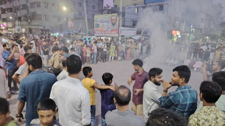 রামিসা হত্যা: বিচার দাবিতে কালশীতে সড়ক অবরোধ বিক্...