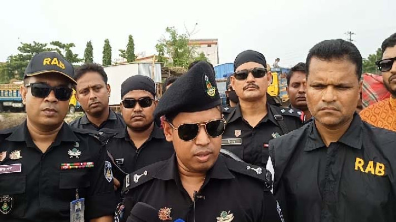 পশুর হাটসহ আরিচা ও পাটুরিয়া ঘাটে-ঈদযাত্রা নির্বিঘ্...
