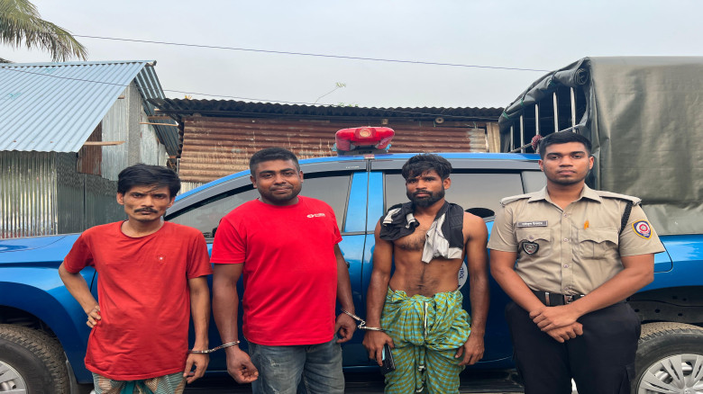 কুমিল্লার লাকসামে মাদকবিরোধী অভিযানে তিনজনকে কারাদ...