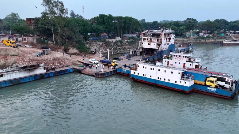 ঈদযাত্রায় প্রস্তুত আরিচা-কাজিরহাট ও পাটুরিয়া-দৌলতদ...