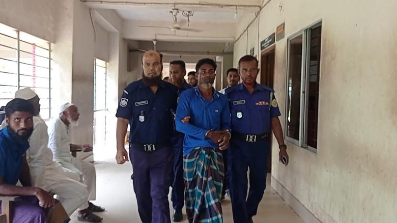 ভোলায়  হত্যা মামলায় ৩ জনের মৃত্যুদণ্ড ও ২ জনের যাব...