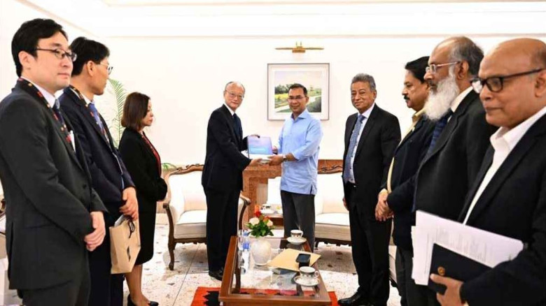 প্রধানমন্ত্রীর সঙ্গে এডিবি প্রেসিডেন্টের সাক্ষাৎ...