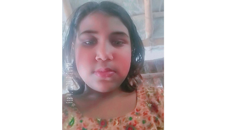 গলায় মাংস আটকে প্রাণ গেল ৫ম শ্রেণির ছাত্রী আঁখির...