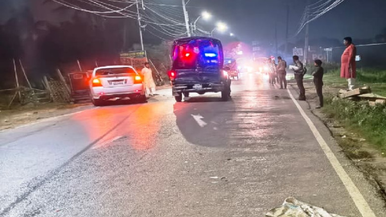 ডেমরায় সড়ক দুর্ঘটনায় মাথা বিচ্ছিন্ন হয়ে যুবকের মৃত...