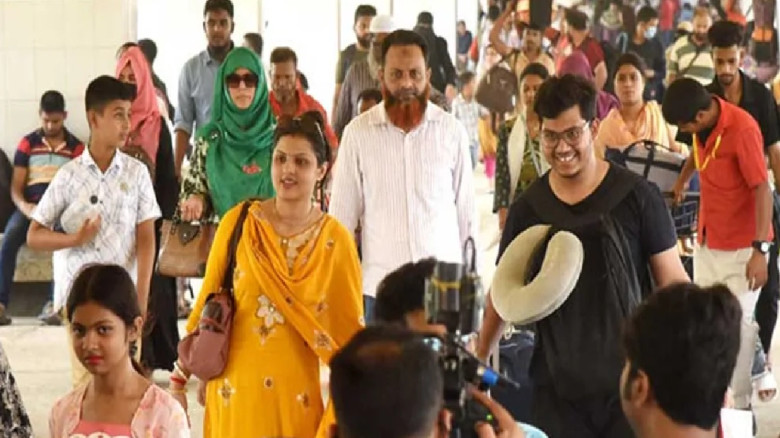 ছুটি শেষে রাজধানীতে ফিরছে মানুষ...
