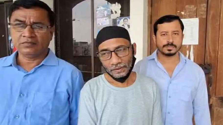 হাসপাতাল থেকে আদালতে রামিসার বাবা...