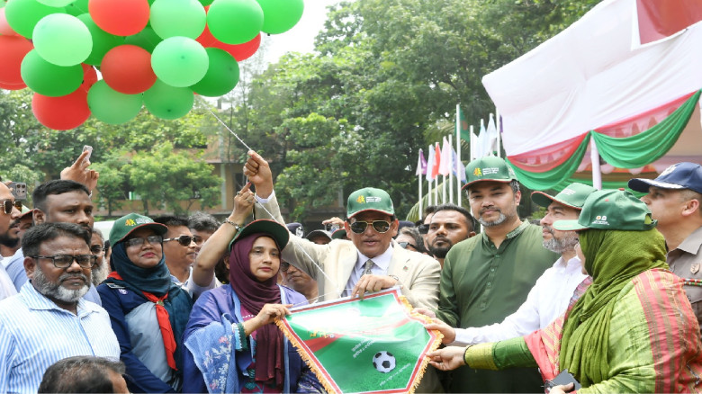 প্রাথমিক বিদ্যালয়ভিত্তিক বিশ্বের বৃহত্তম ক্রীড়া উৎ...