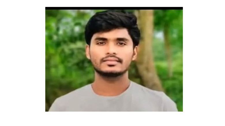 সৌদি ফেরত যুবকের স্বপ্নভঙ্গ, বন্ধুর ছুরিকাঘাতে নিহ...
