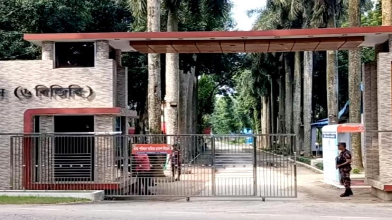 চুয়াডাঙ্গায় বিজিবি সদস্যের আ'ত্মহ'ত্যা...