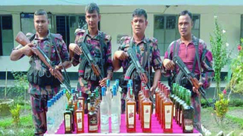 চুনারুঘাট সীমান্তে বিজিবির অভিযানে মদ ও ফুসকা জব্দ...