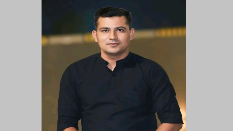অসহায় বাবার আকুতি, সন্তানের চিকিৎসায় পাশে দাঁড়ালেন...
