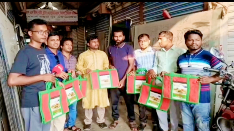 গাজীপুরের সদর উপজেলার সাংবাদিকদের মাঝে বিনামূল্যে ...