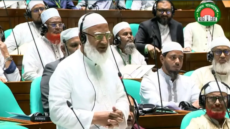 ইসলামী ব্যাংক ক্ষতিগ্রস্ত হলে অর্থনীতি মাটির সঙ্গে...