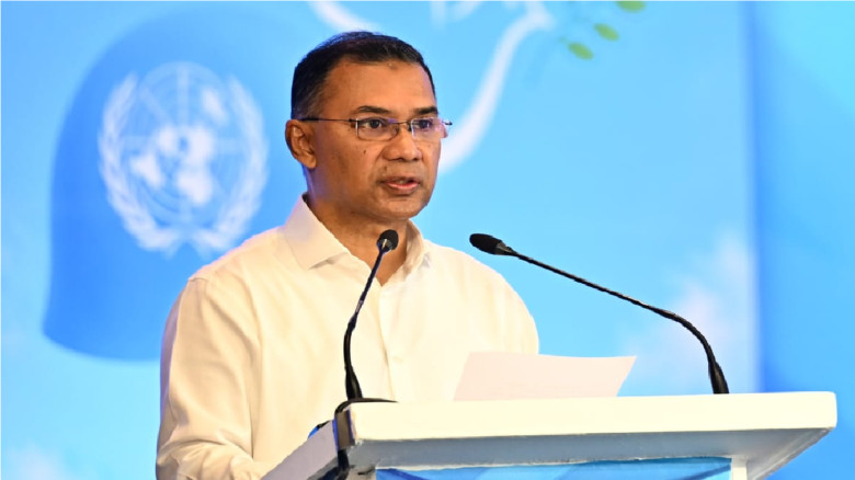 জাতিসংঘের পতাকা তলে বিশ্ব শান্তি প্রতিষ্ঠায় বদ্ধ প...