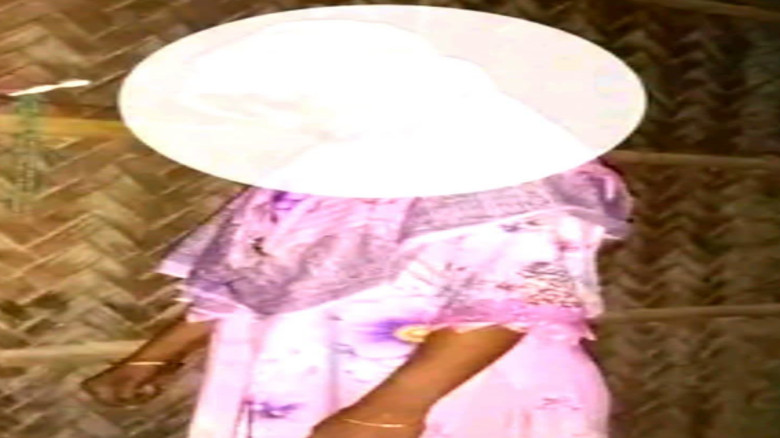 রামুতে গৃহবধূর ঝুলন্ত মরদেহ উদ্ধার...