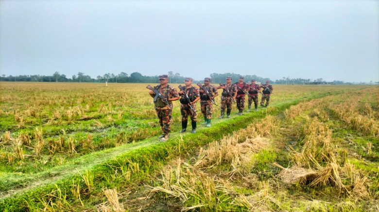 ফুলবাড়ী সীমান্ত শান্ত নেই পুশইনের তথ্য...