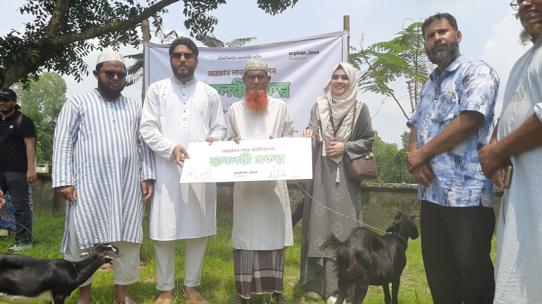 স্বাবলম্বী প্রকল্পের ছোঁয়া: নকলায় অসহায়দের মাঝে সে...