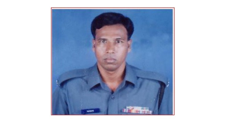 তালতলীতে চিরকুট লিখে পুলিশ সদস্যের আত্মহত্যা, হাসপ...