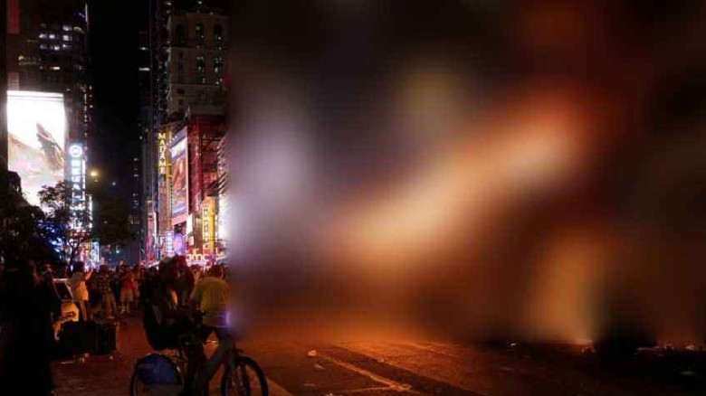যুক্তরাষ্ট্রে বিশ্বকাপের বাসে আগুন...