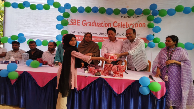 উখিয়ার পালংখালীতে জীবন দক্ষতা উন্নয়ন প্রশিক্ষণের ...