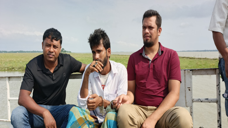 বাউফলে হত্যা মামলার পলাতক আসামী গ্রেফতার...