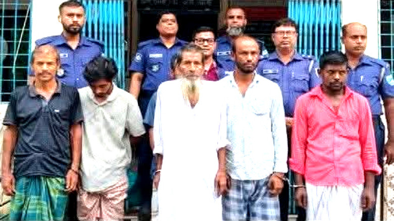 কুলিয়ারচরে একদিনে ৬ আসামী গ্রেফতার করল পুলিশ...