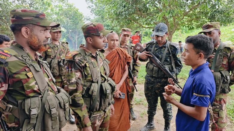 চাকরির প্রলোভনে পাহাড়ি নারীকে ধর্ষণের অভিযোগ: অভিয...