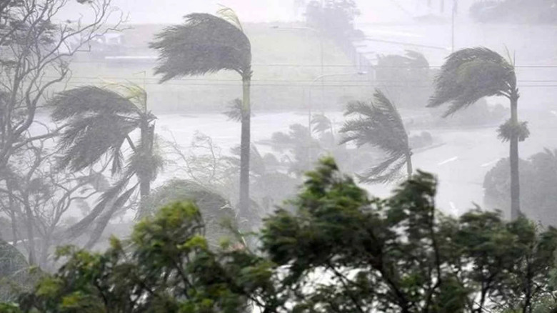 দেশের নয় অঞ্চলে বজ্রবৃষ্টির আভাস...