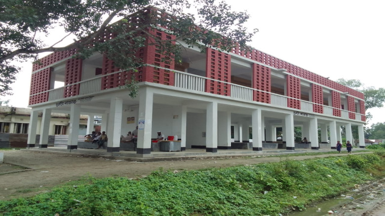 সিরাজগঞ্জে এলজিইডির জনকল্যাণমুখী গ্রামীণ বাজার অবক...