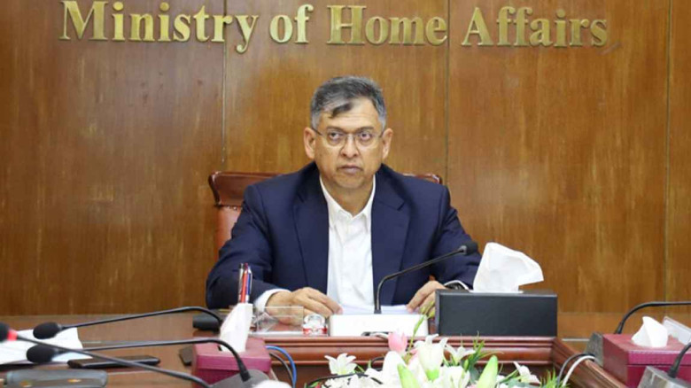 বেনজীরকে ফেরত আনার বিষয়ে যা জানালেন স্বরাষ্ট্রমন্ত...