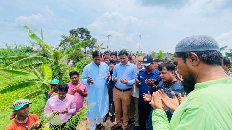 দোহারে বৃক্ষরোপণ কর্মসূচির উদ্বোধন...