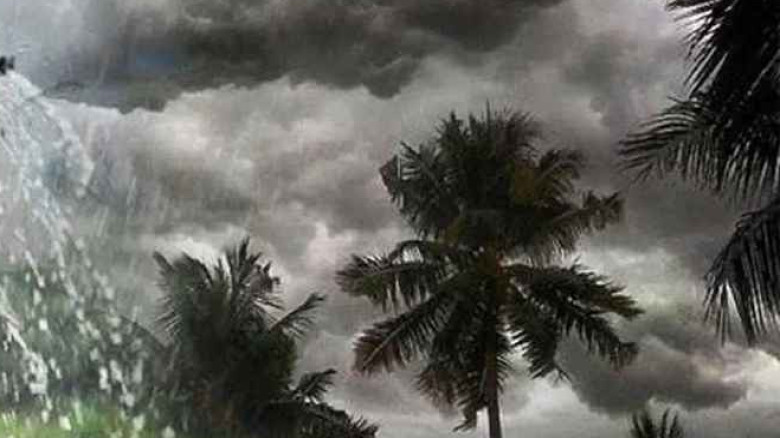 ঢাকাসহ ৯ জেলায় ঝড়ের আভাস...