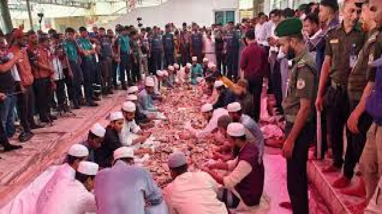 শাহজালাল মাজারের দানবাক্সে চার দিনে মিলল সাড়ে ১৭ ল...