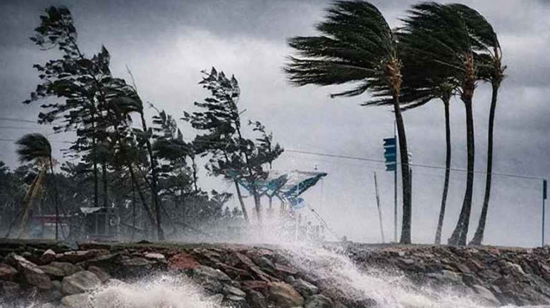 দেশের ১৫ জেলায় ঝড়ের আভাস...