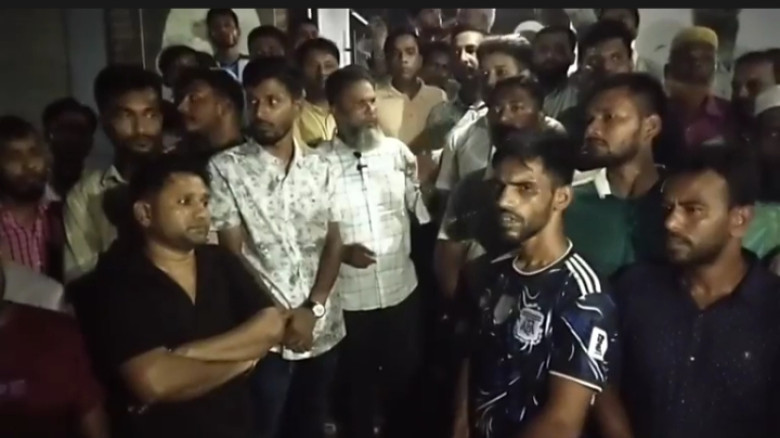 আওয়ামী লীগ নেতা-কর্মীদের ‘প্রতিহতের’ ঘোষণা দিয়ে বি...