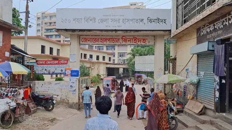 ঝিনাইদহে ট্রাক্টরের ধাক্কায় যুবক নিহত...