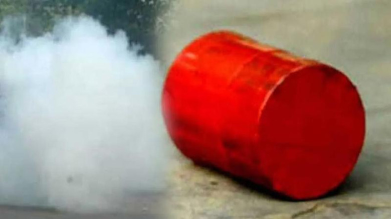 ঢাকার টেকনিক্যাল মোড়ে ‘ককটেল’ বিস্ফোরণ, বিকট শব্দ...