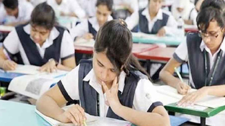স্কুল-কলেজের পরীক্ষার নতুন তারিখ ঘোষণা...